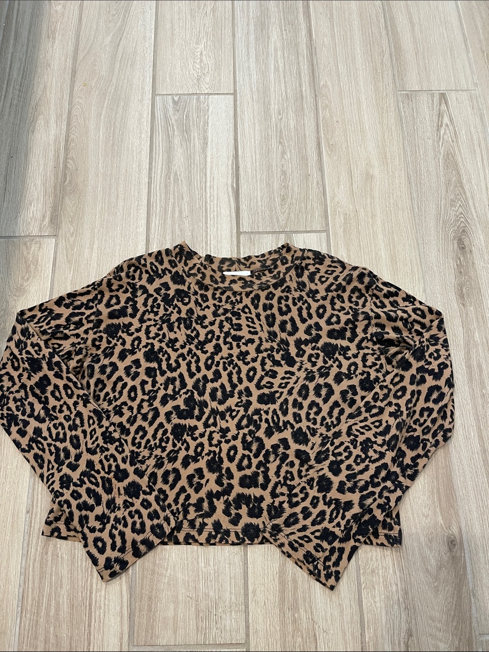 LNA Cotton Leopard Oversized Boxy Long Sleeve Shirt Sz XS